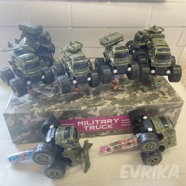 Драже Сюрприз Military Truck 8 шт